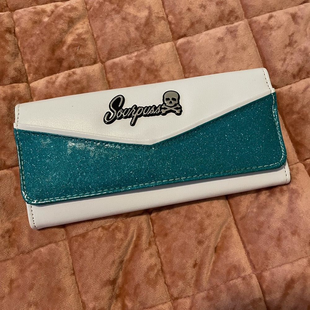 Sourpuss long wallet